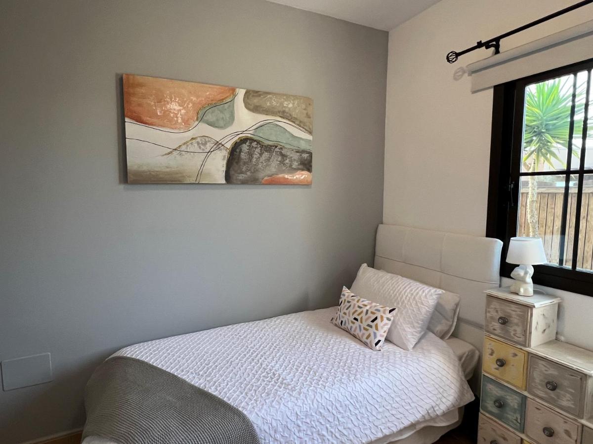 Villa Eva - New To The Market, Fully Refurbished Licensed Villa - Private Pool 科斯塔卡莱塔 外观 照片