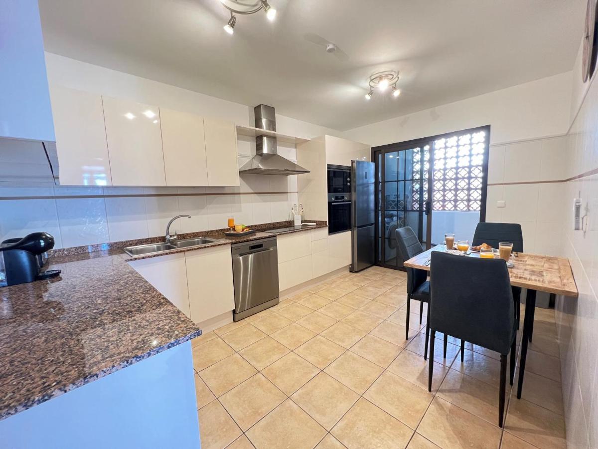 Villa Eva - New To The Market, Fully Refurbished Licensed Villa - Private Pool 科斯塔卡莱塔 外观 照片